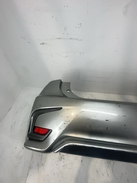 Paragolpes trasero LEXUS CT (ZWA10_) 5