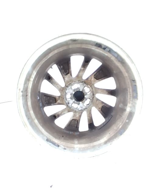 Llanta LEXUS CT (ZWA10_) 2