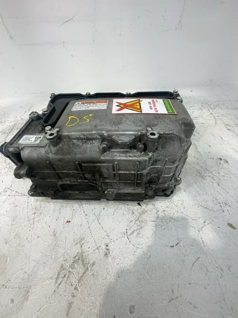 Convertidor corriente LEXUS CT (ZWA10_)