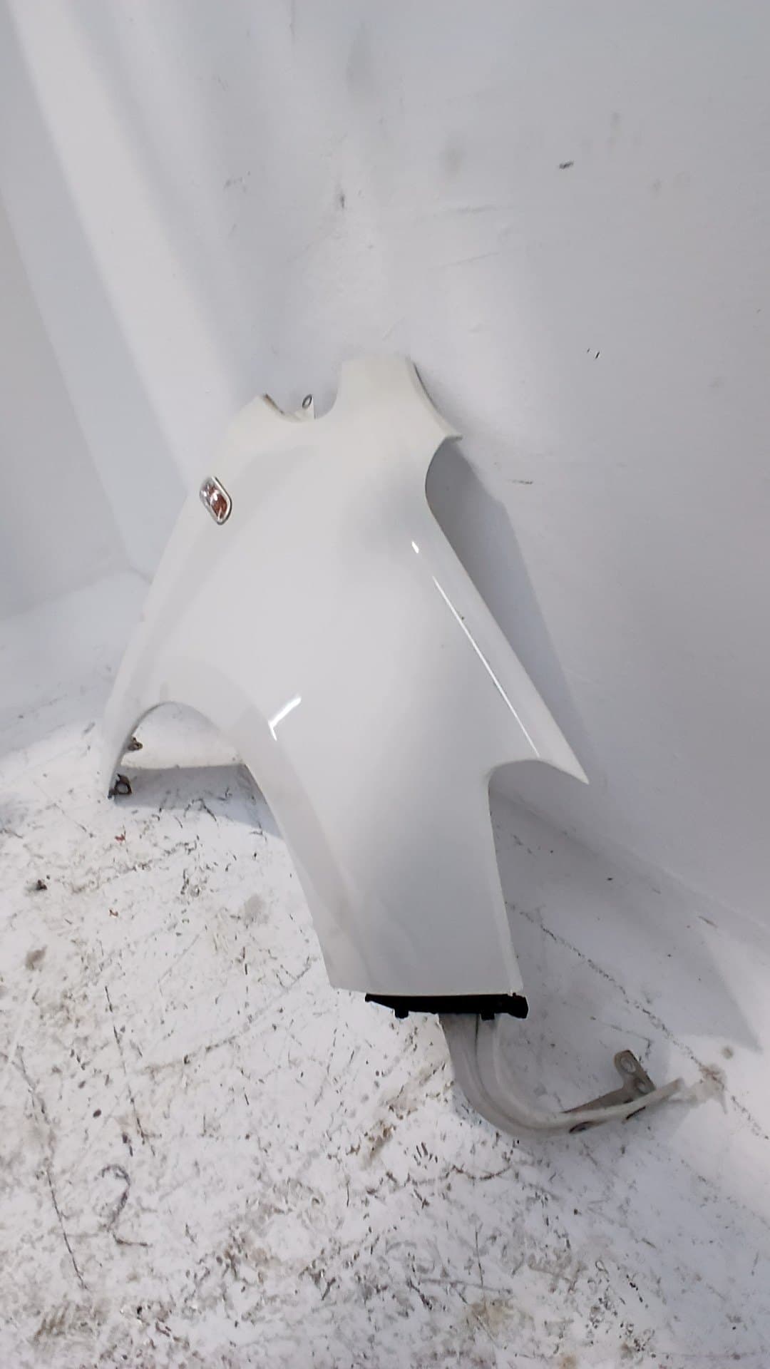 Aleta delantera derecha SEAT MII (KF1) 3