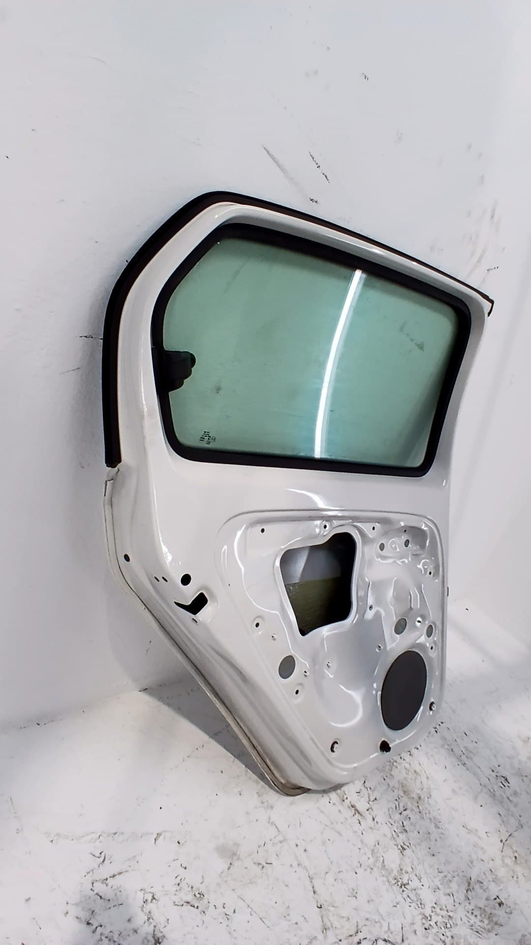 Puerta trasera izquierda SEAT MII (KF1) 2