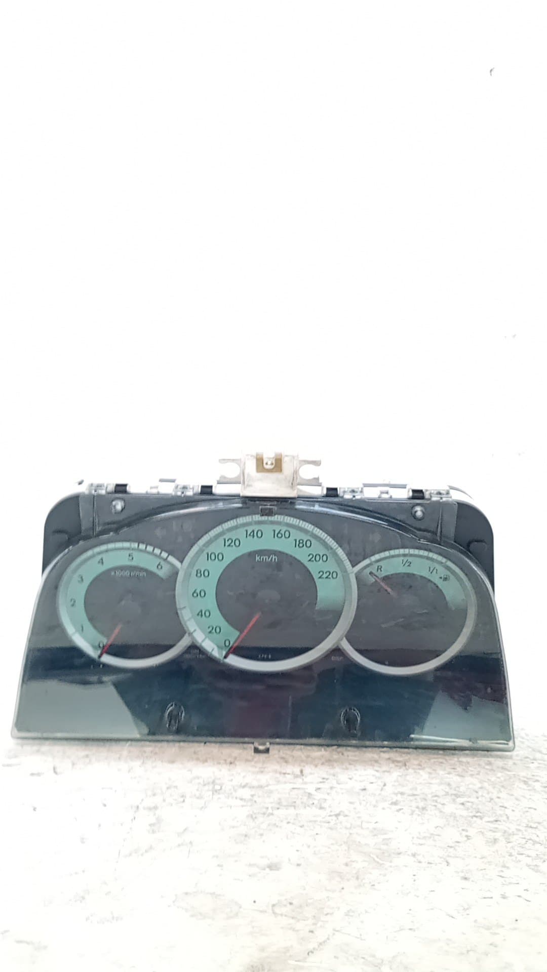 Cuadro instrumentos TOYOTA COROLLA VERSO (R1)