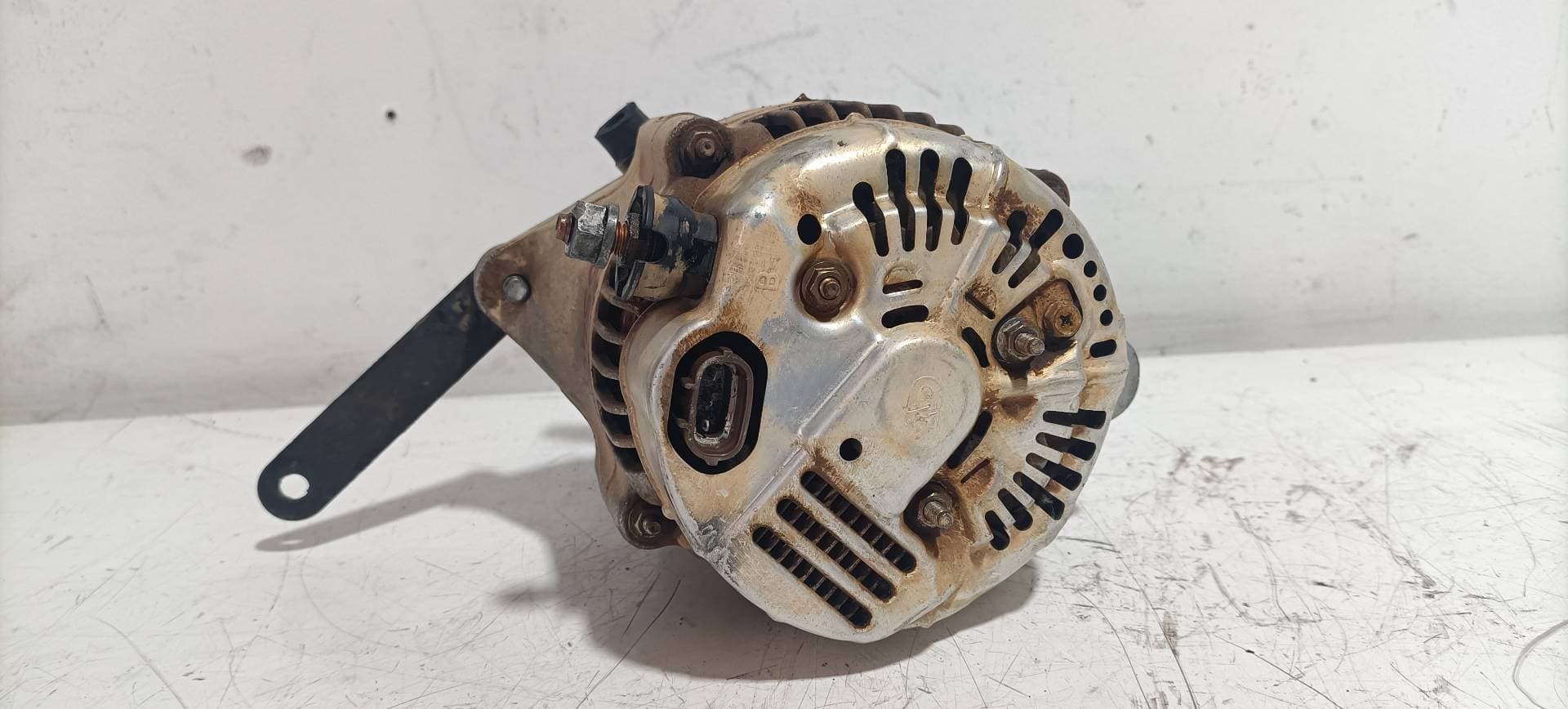 Alternador LAND ROVER DEFENDER (LD) 3