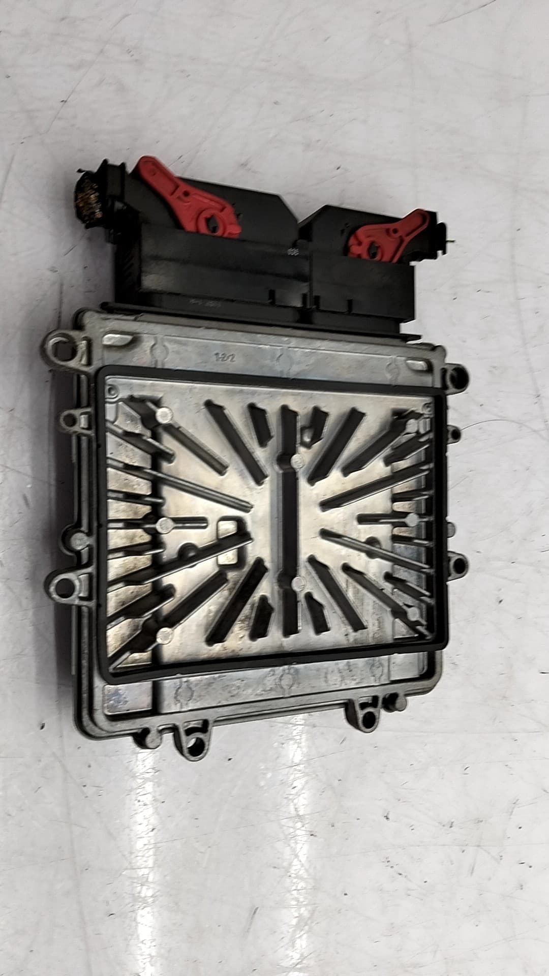 Centralita motor uce VOLVO XC90 3
