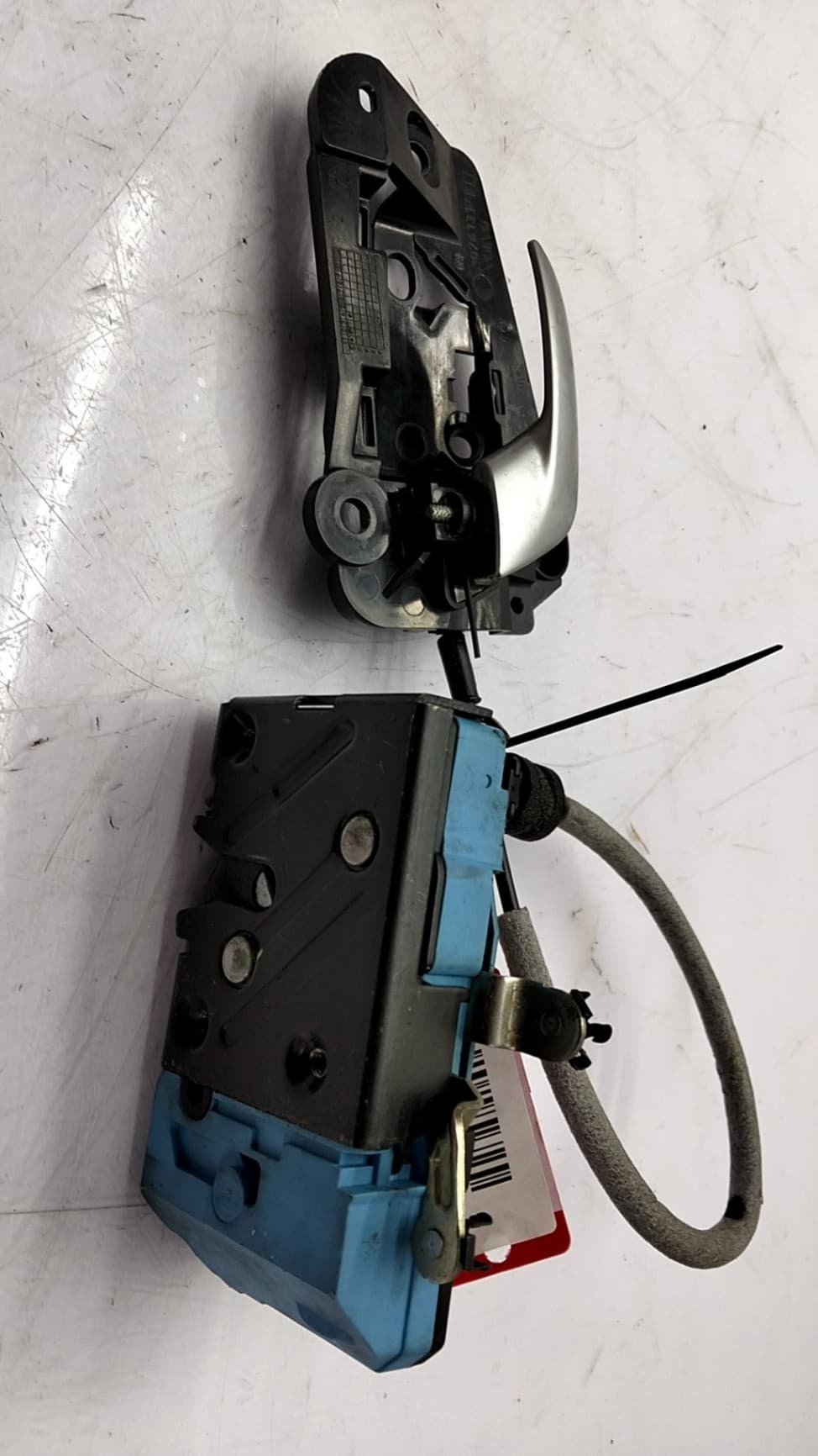 Cerradura puerta delantera derecha VOLVO XC90 2