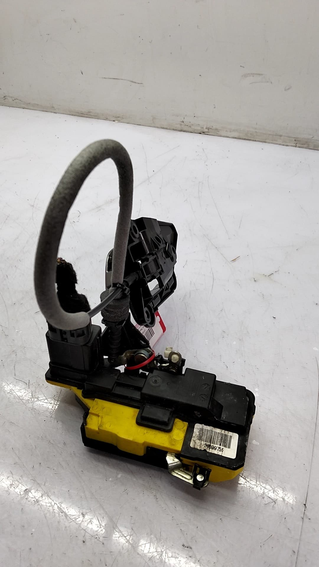 Cerradura puerta trasera izquierda VOLVO XC90