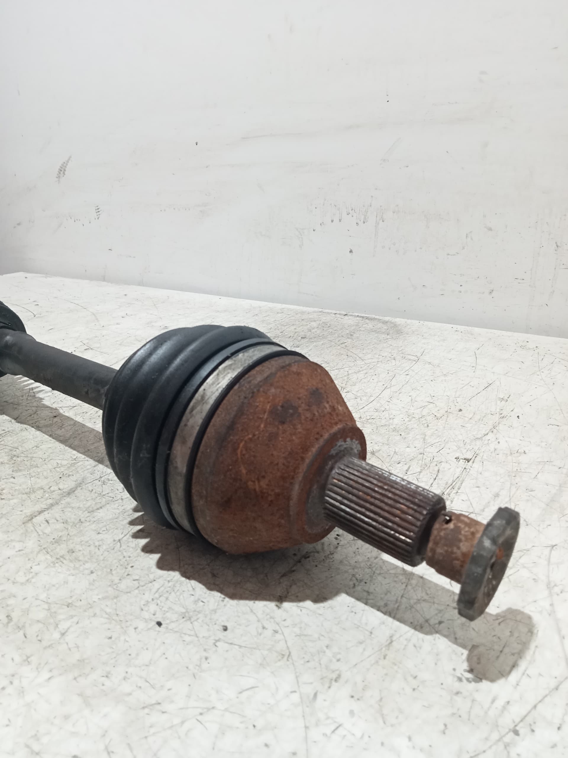 Transmision delantera izquierda SEAT CORDOBA BERLINA (6L2) 3