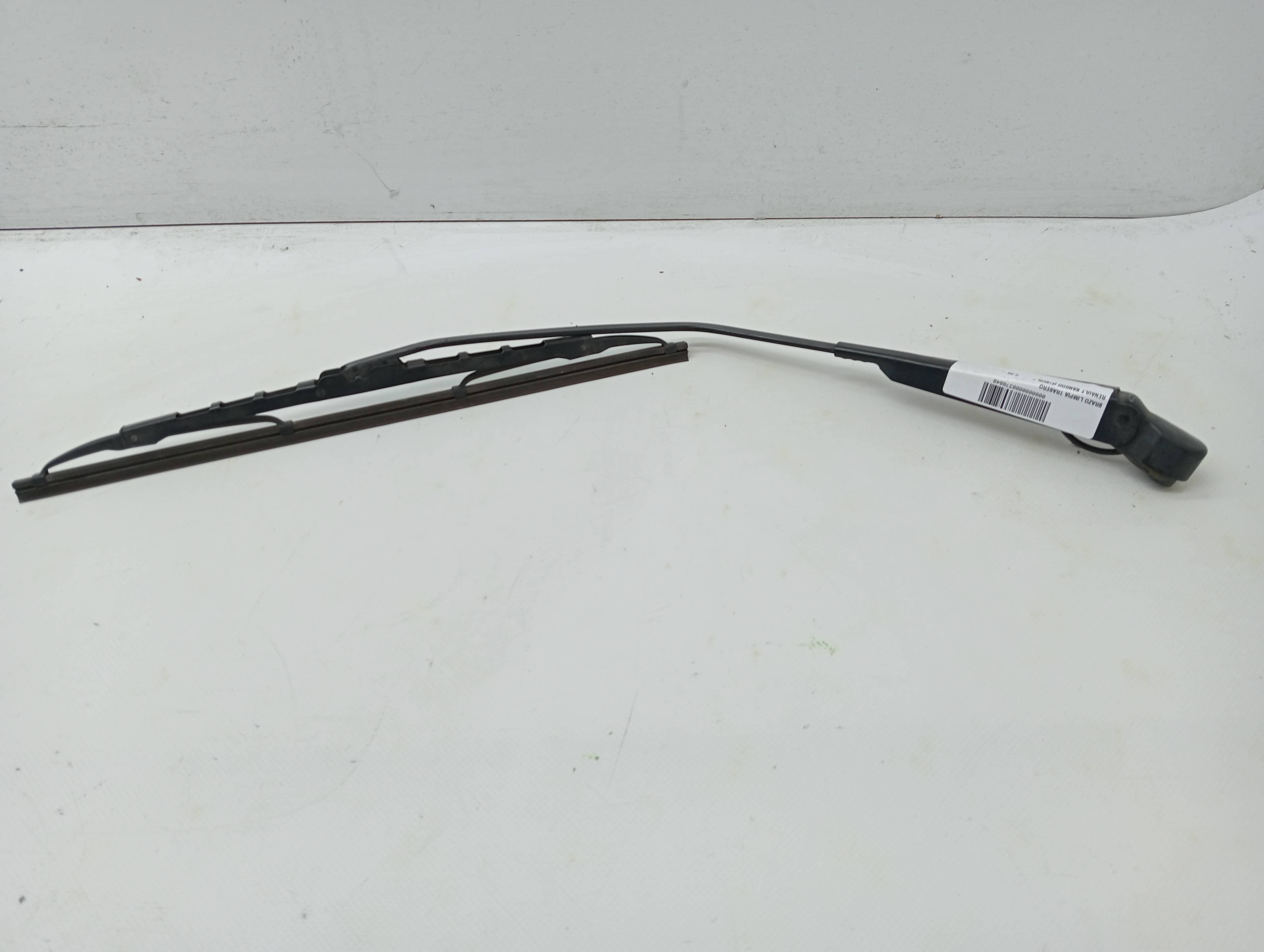 Brazo limpia trasero RENAULT KANGOO (F/KC0)