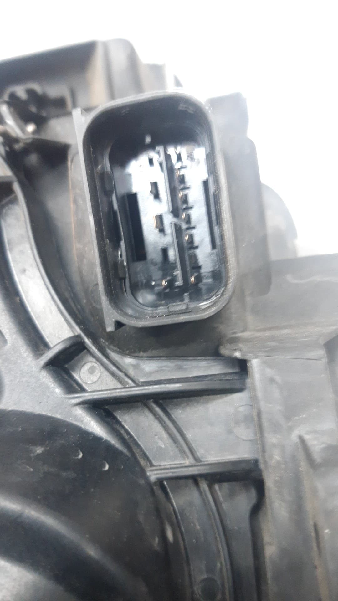 Faro izquierdo BMW SERIE 1 BERLINA (E81/E87) 2