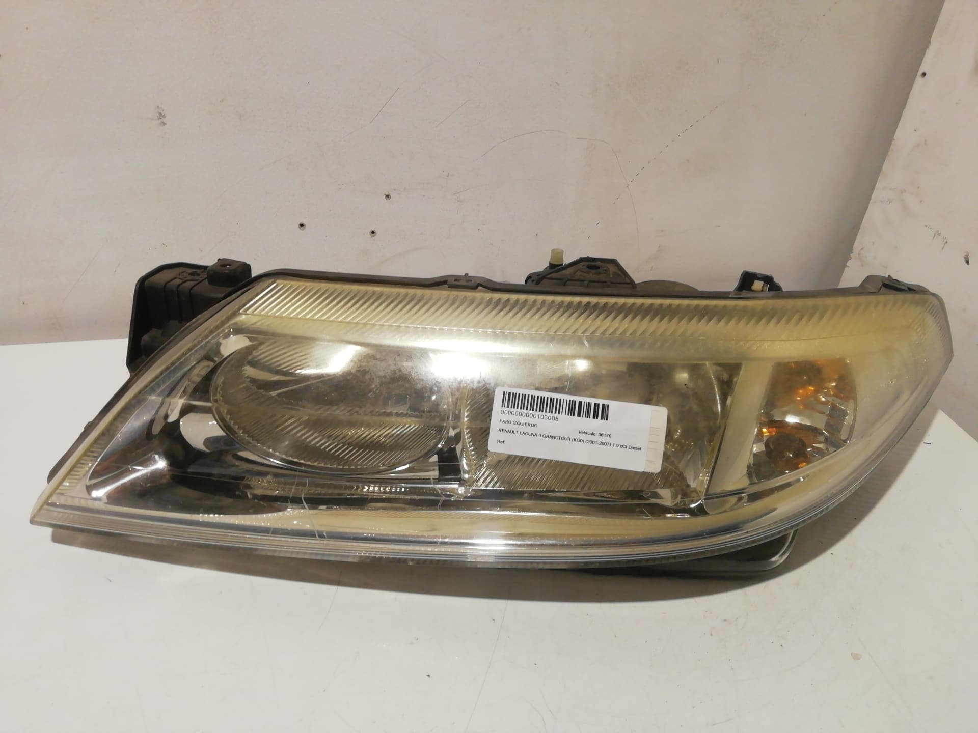 Faro izquierdo RENAULT LAGUNA II GRANDTOUR (KG0)