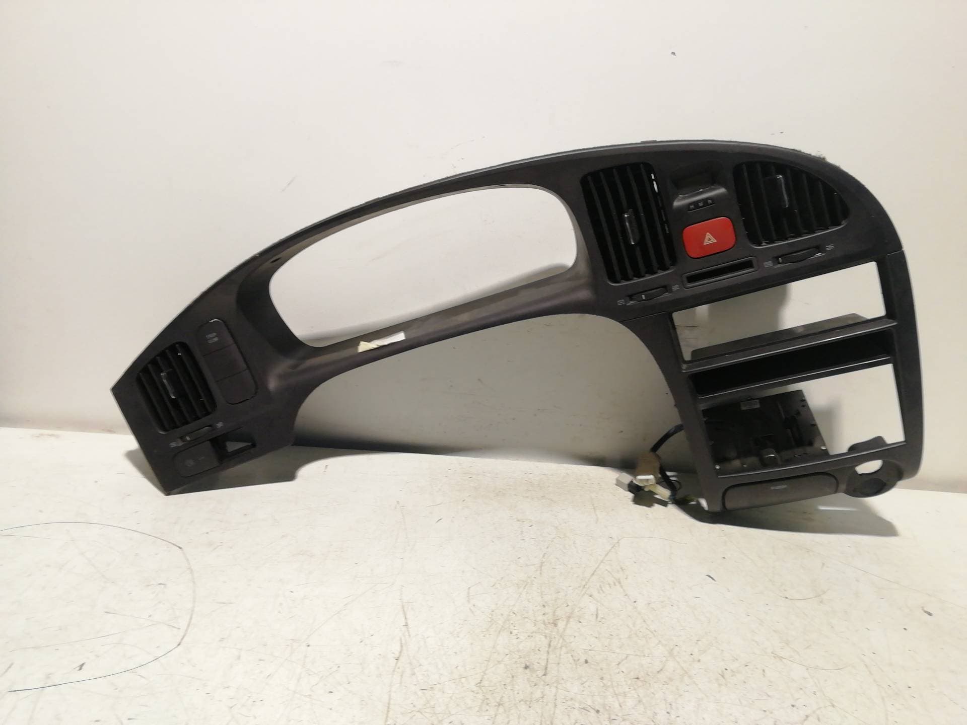Consola central HYUNDAI ELANTRA (XD)