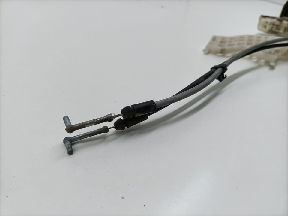 Cerradura puerta trasera derecha HYUNDAI ELANTRA (XD) 2