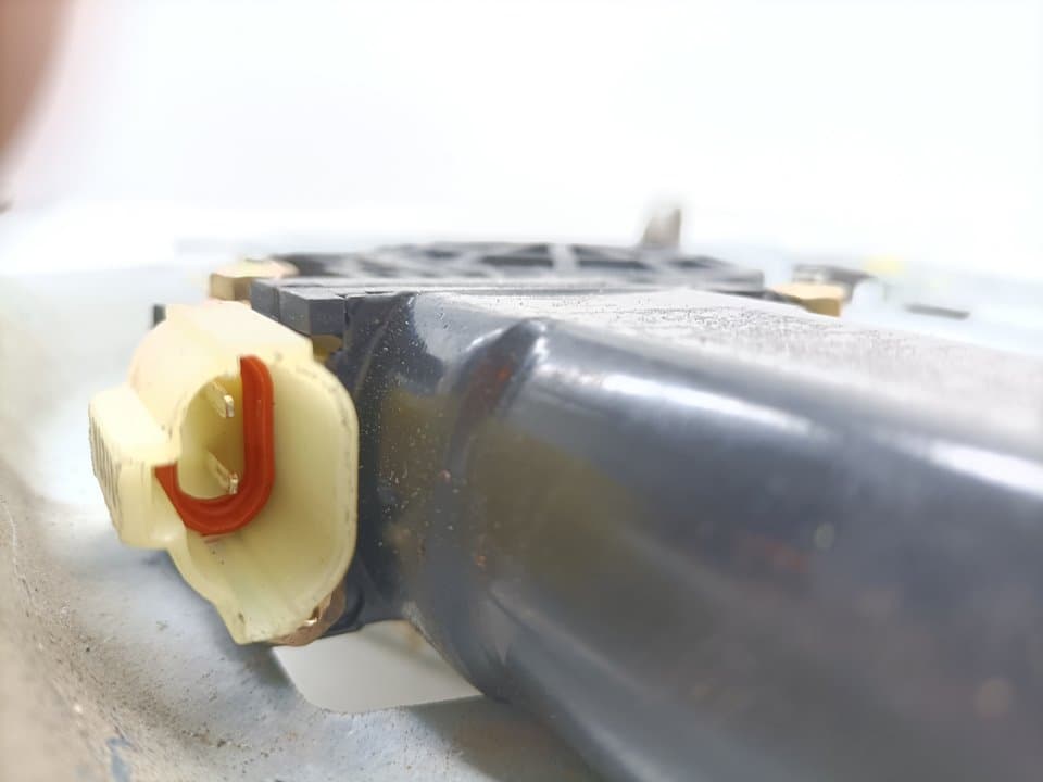 Elevalunas trasero derecho HYUNDAI ELANTRA (XD) 3