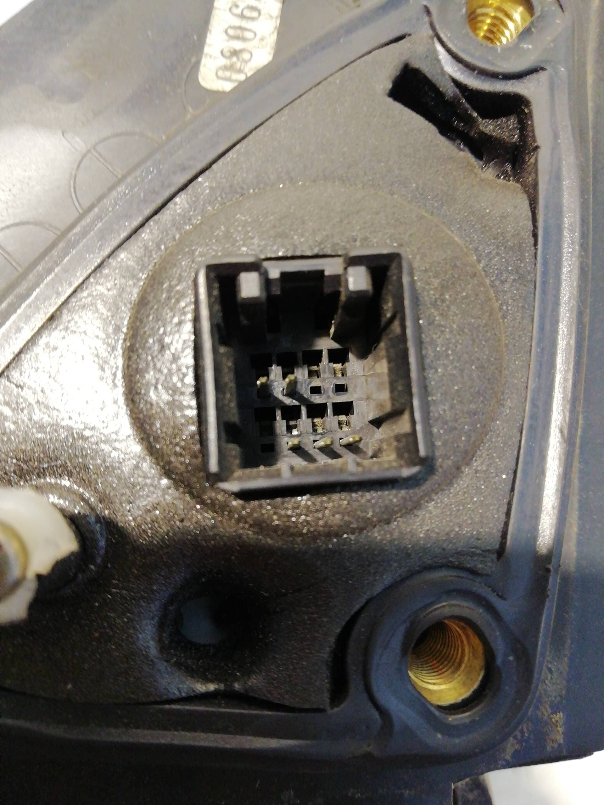 Retrovisor derecho HYUNDAI ELANTRA (XD) 3