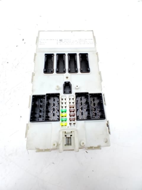 Caja reles / fusibles BMW SERIE 3 LIM 2