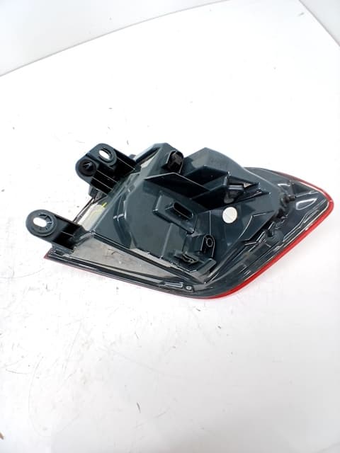 Piloto trasero izquierdo BMW SERIE 3 LIM 3