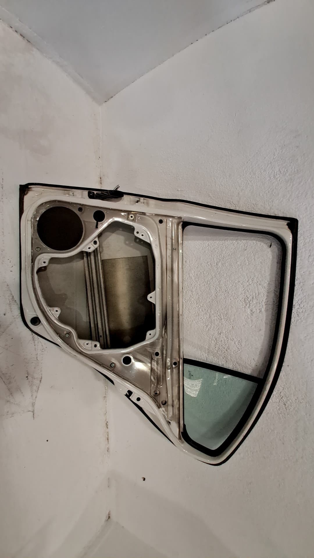 Puerta trasera derecha SKODA OCTAVIA BERLINA (1U2) 2