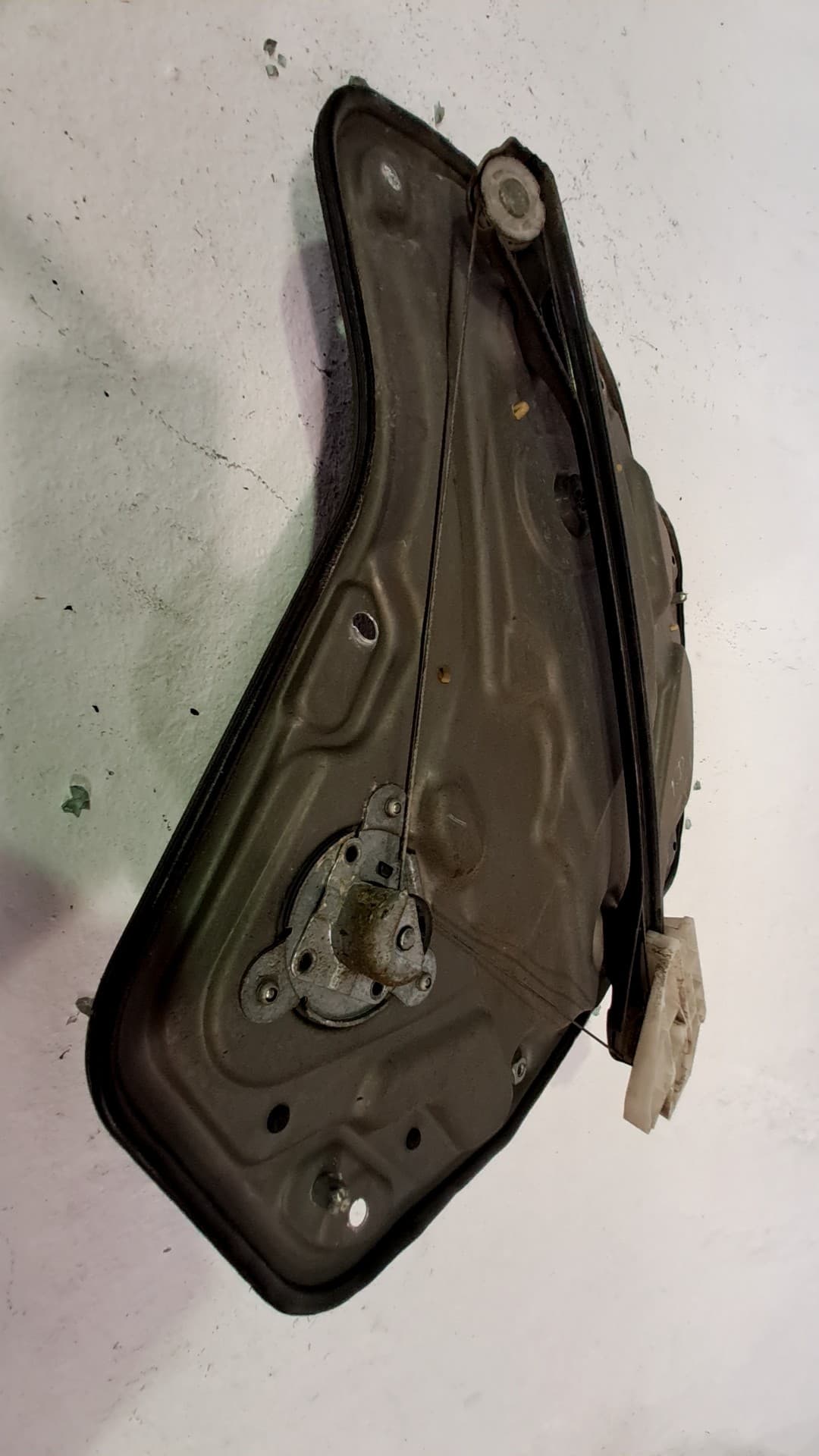 Elevalunas trasero derecho SKODA OCTAVIA BERLINA (1U2)