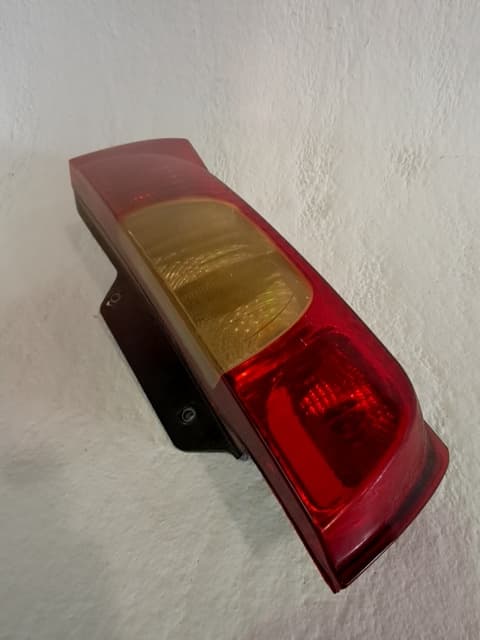 Piloto trasero izquierdo FIAT FIORINO 4