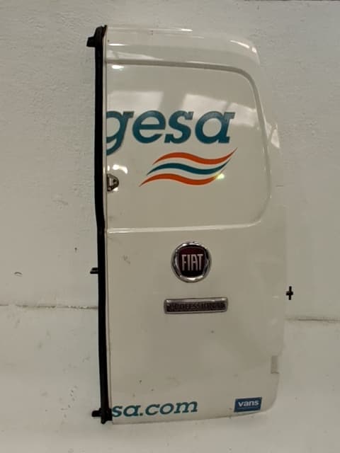 Porton trasero derecho FIAT FIORINO