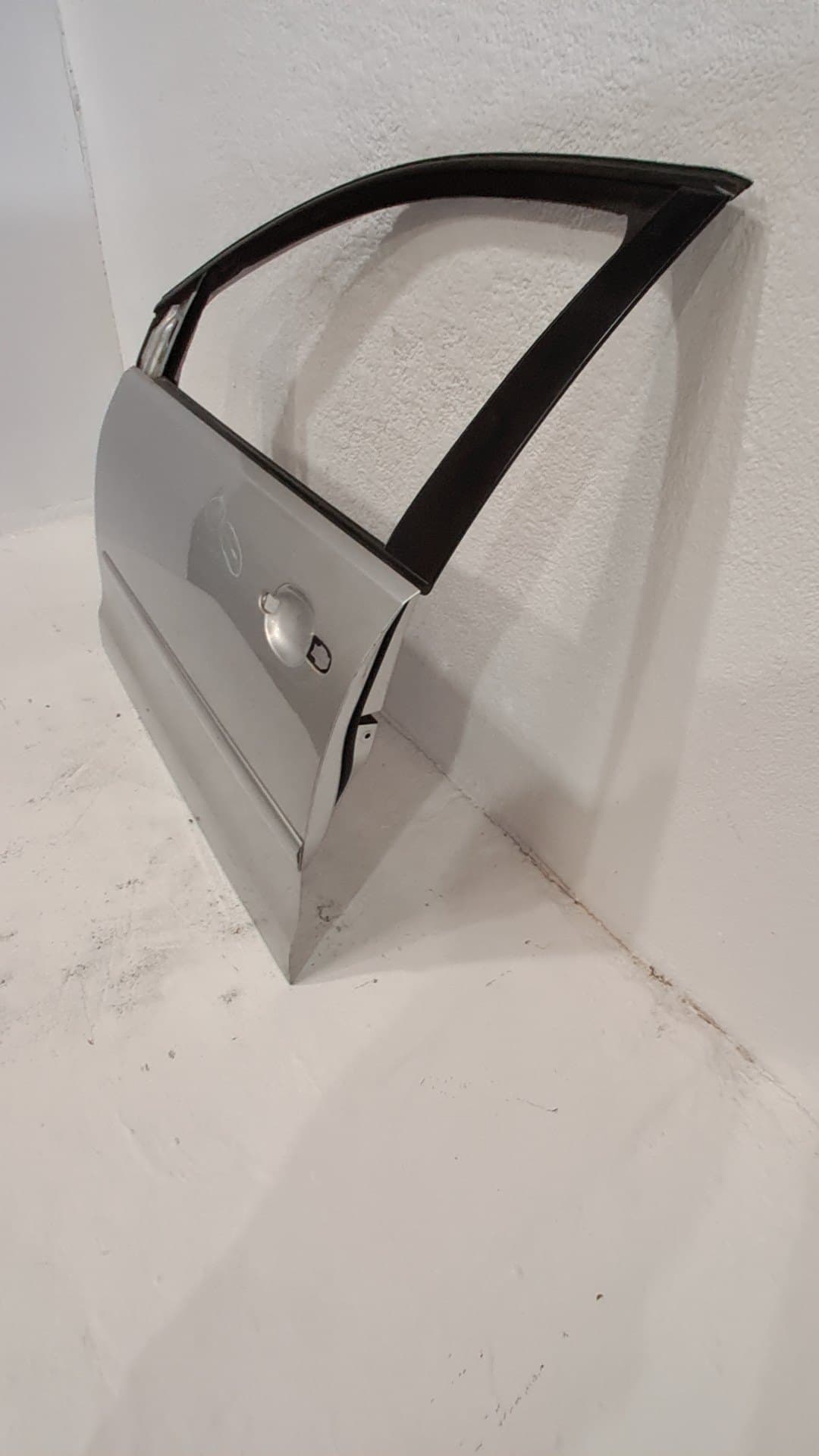 Puerta delantera izquierda VOLKSWAGEN POLO (9N1) 3