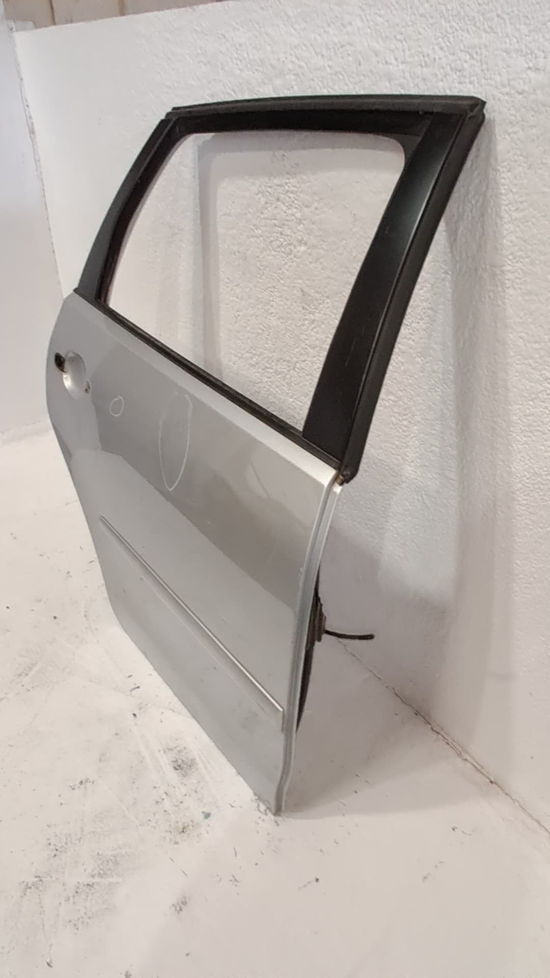 Puerta trasera derecha VOLKSWAGEN POLO (9N1) 3