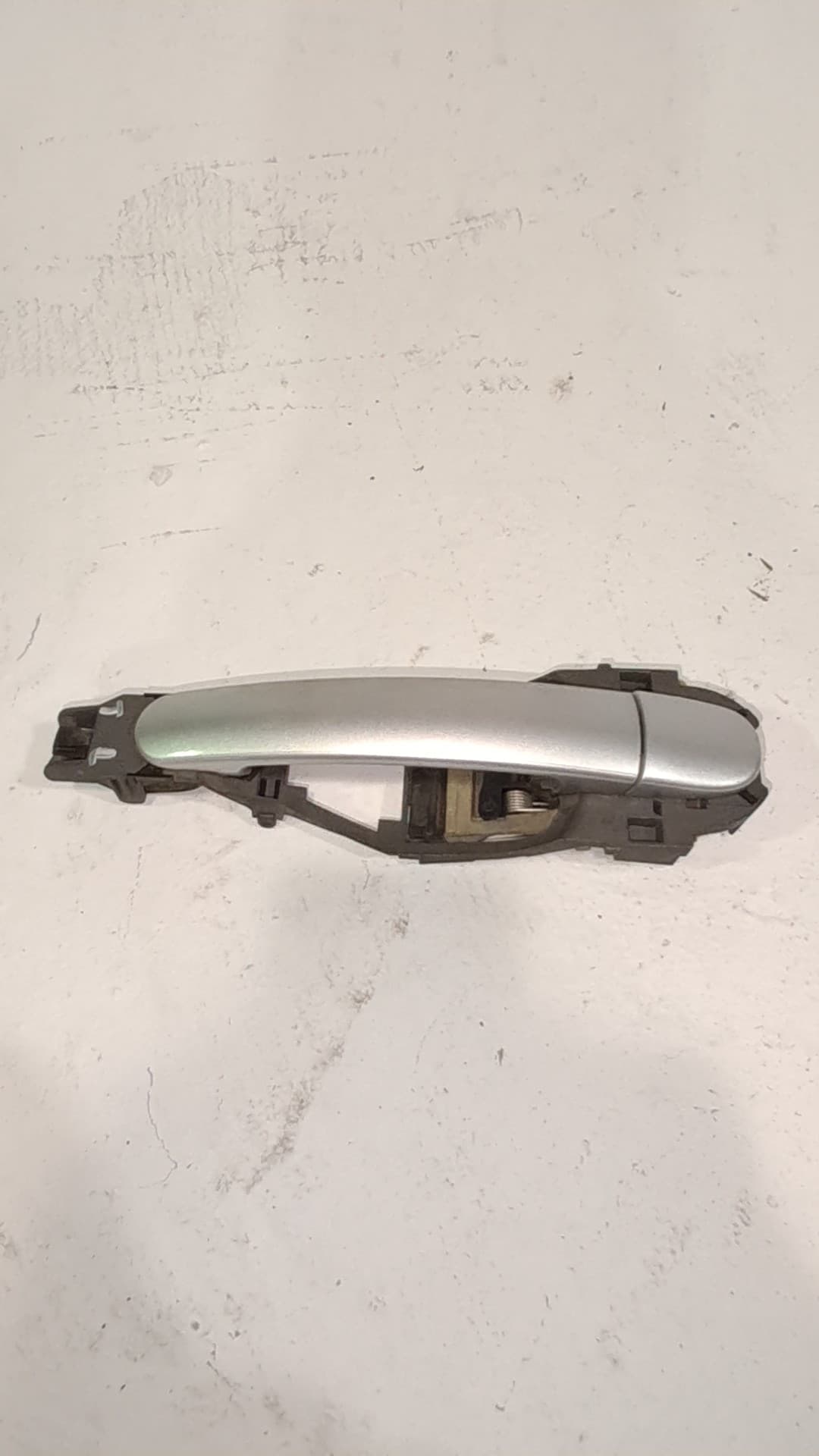 Maneta exterior trasera izquierda VOLKSWAGEN POLO (9N1)