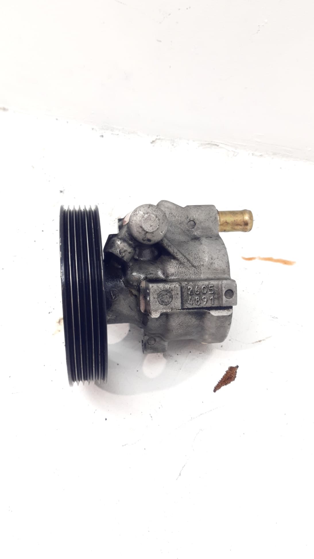 Bomba direccion RENAULT LAGUNA (B56)
