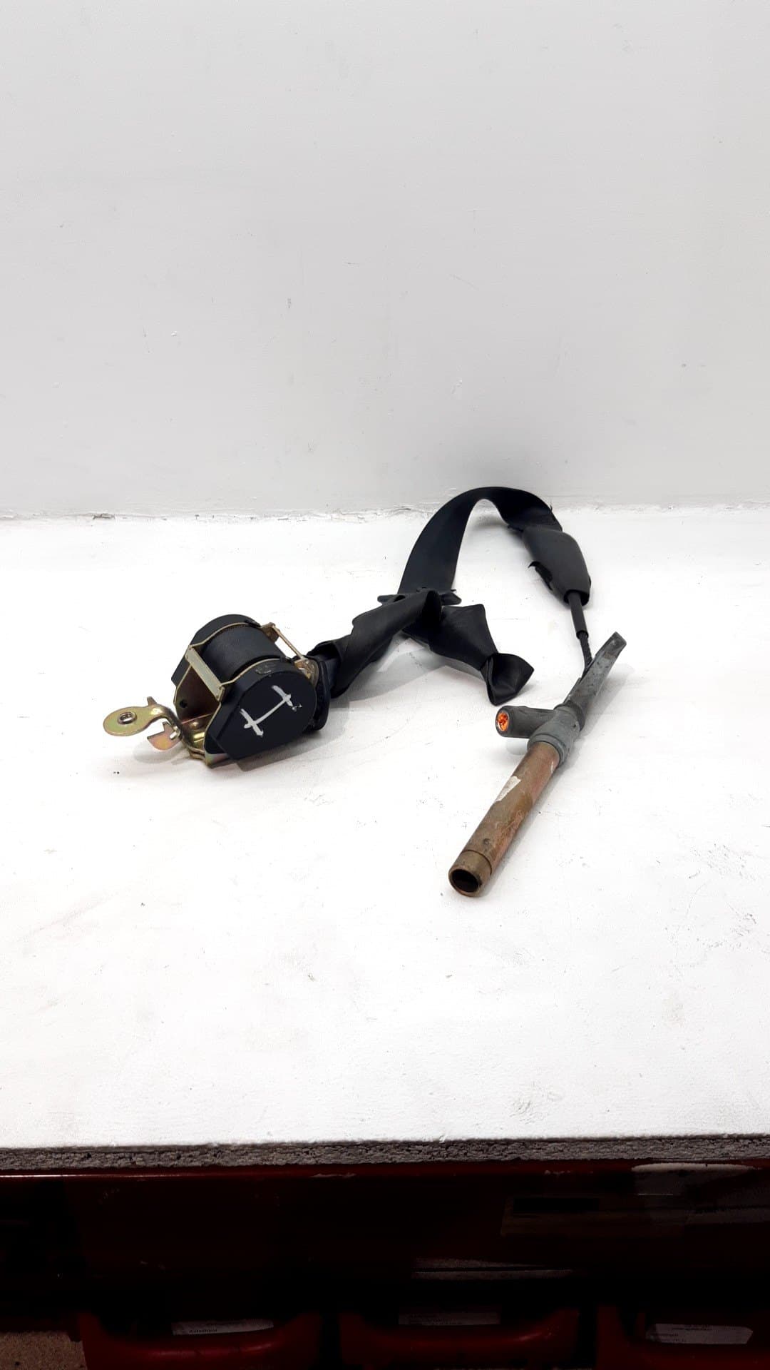 Cinturon seguridad delantero izquierdo RENAULT LAGUNA (B56)