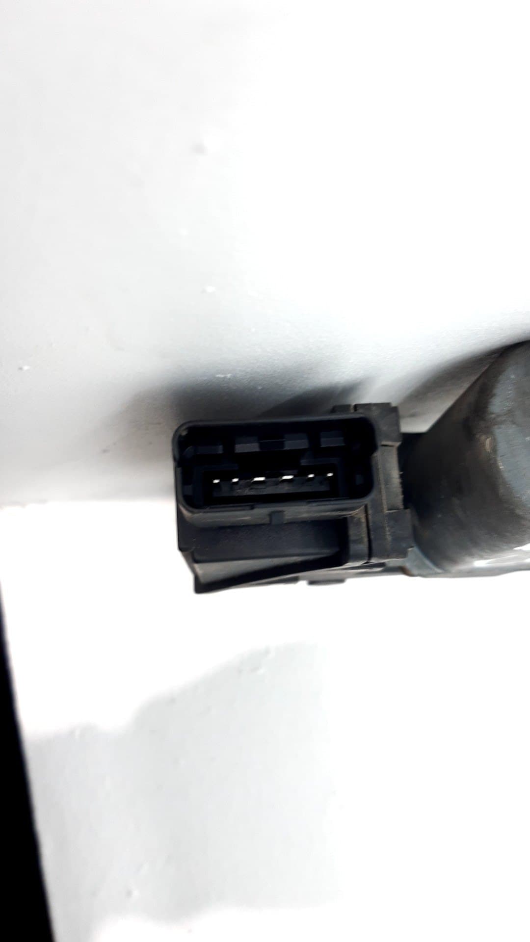 Motor elevalunas delantero derecho RENAULT LAGUNA (B56) 2