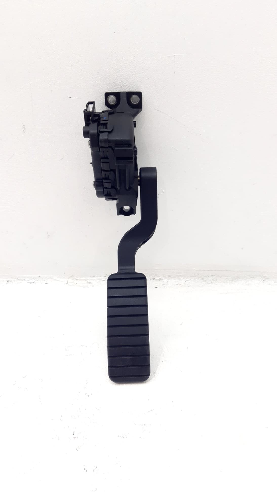 Pedal acelerador RENAULT LAGUNA (B56)