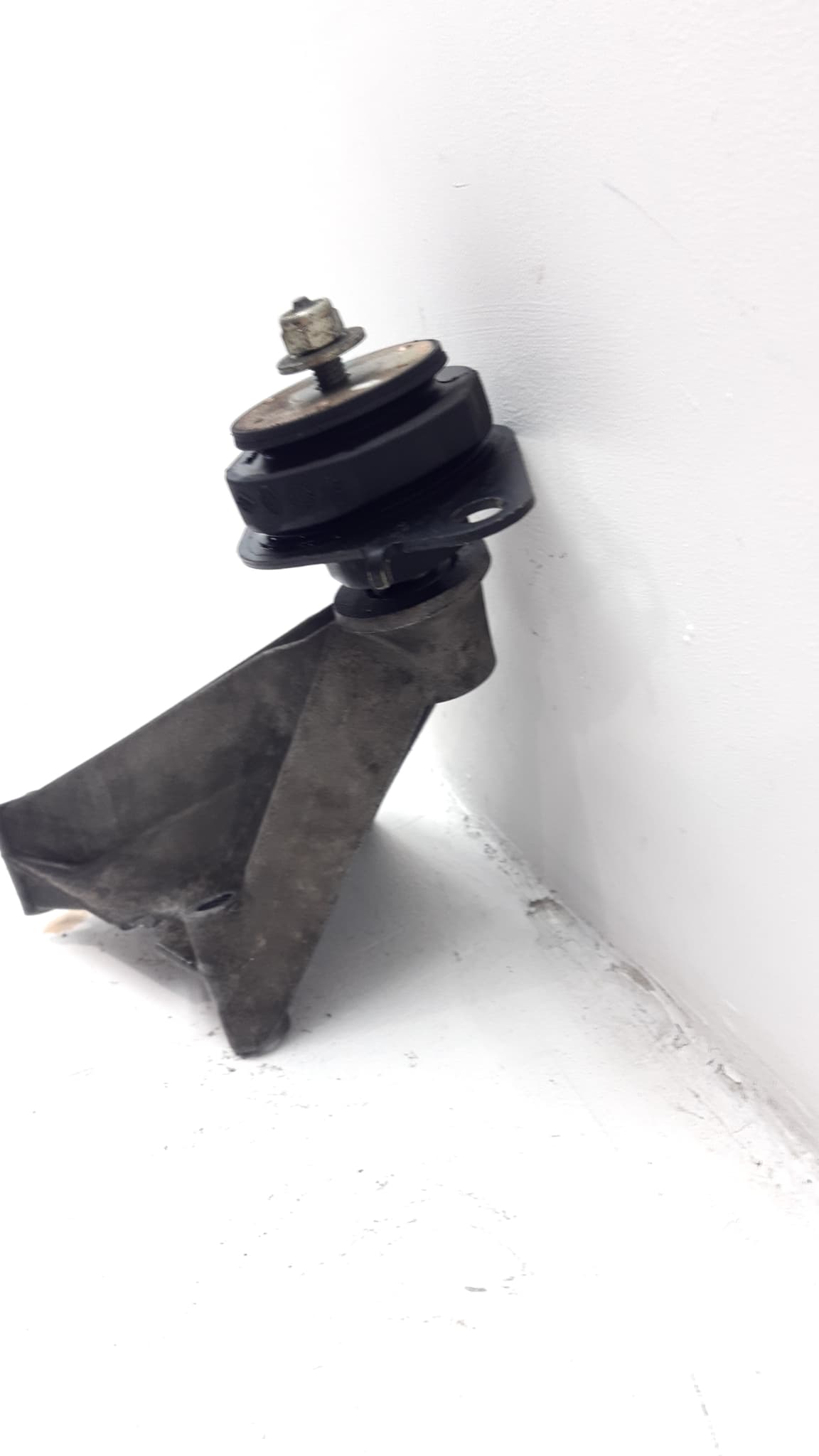 Soporte motor RENAULT LAGUNA (B56) 3