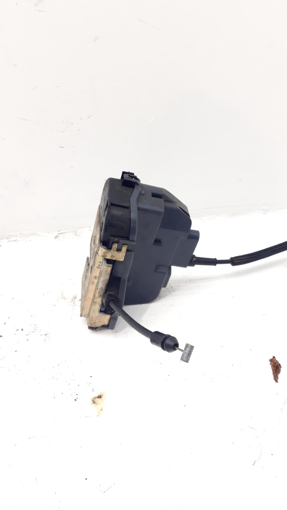 Cerradura puerta trasera izquierda RENAULT LAGUNA (B56) 3