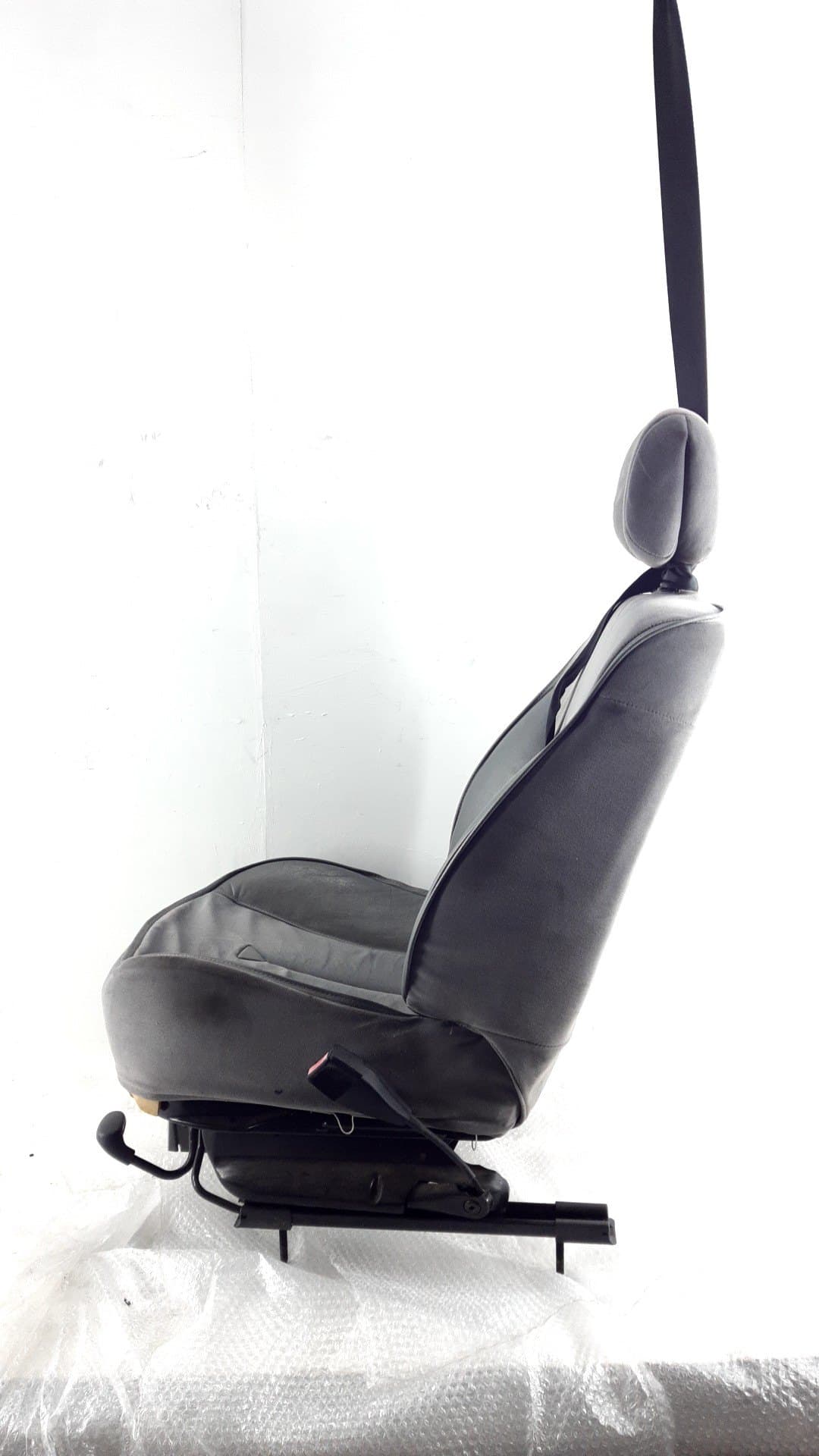 Asiento delantero derecho RENAULT LAGUNA (B56) 2