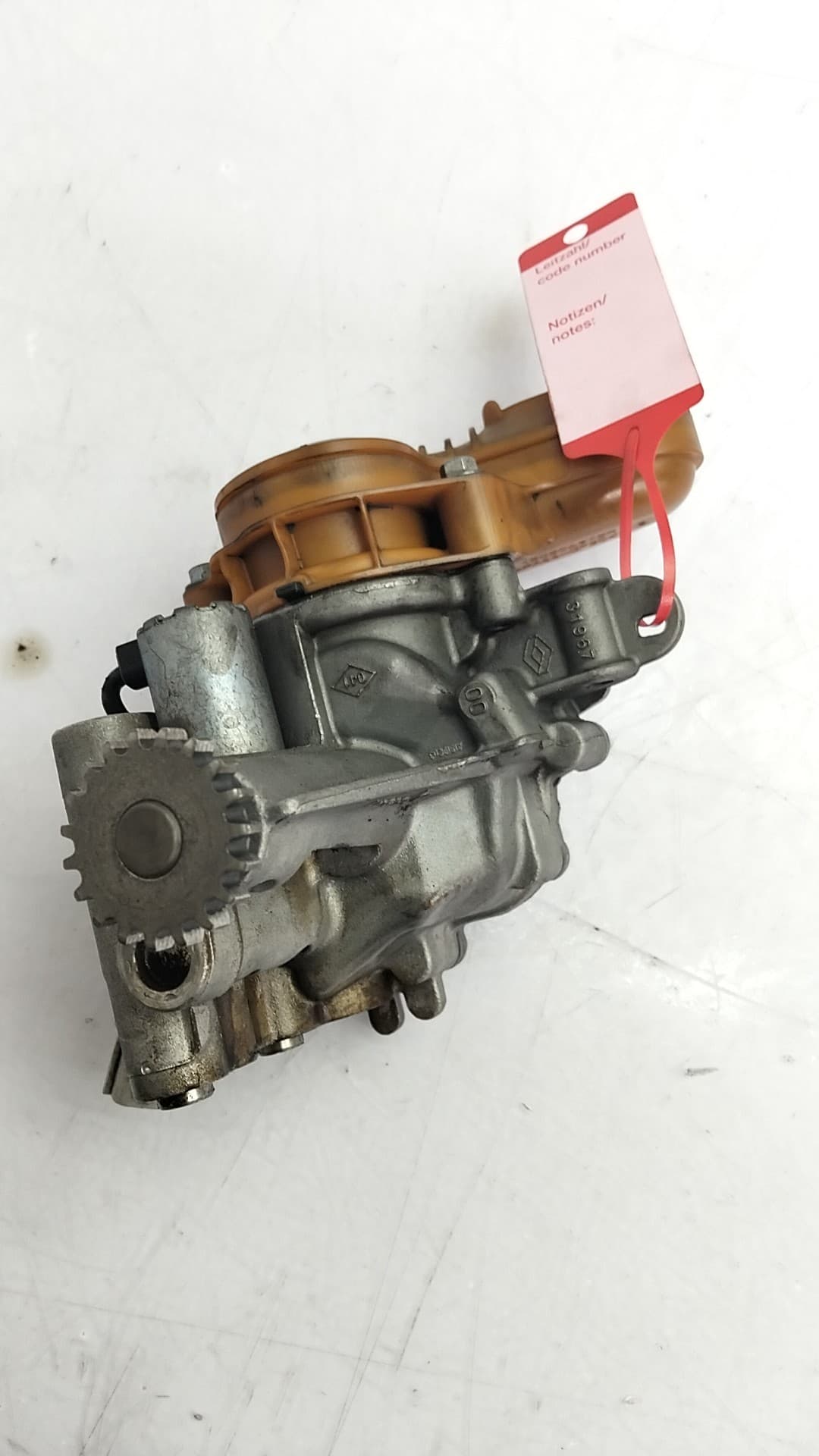 Bomba aceite RENAULT MEGANE III HATCHBACK (BZ0/1_, B3_)