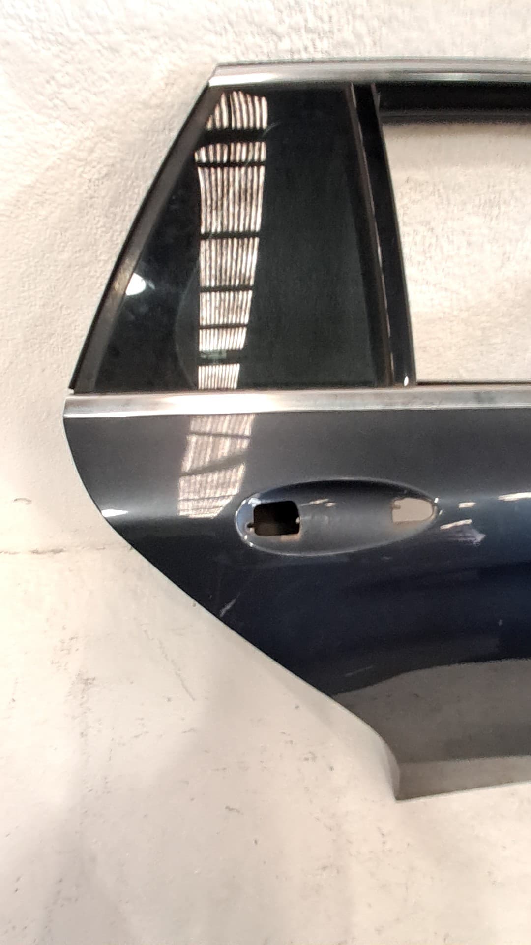 Puerta trasera derecha MERCEDES-BENZ C-CLASS 4