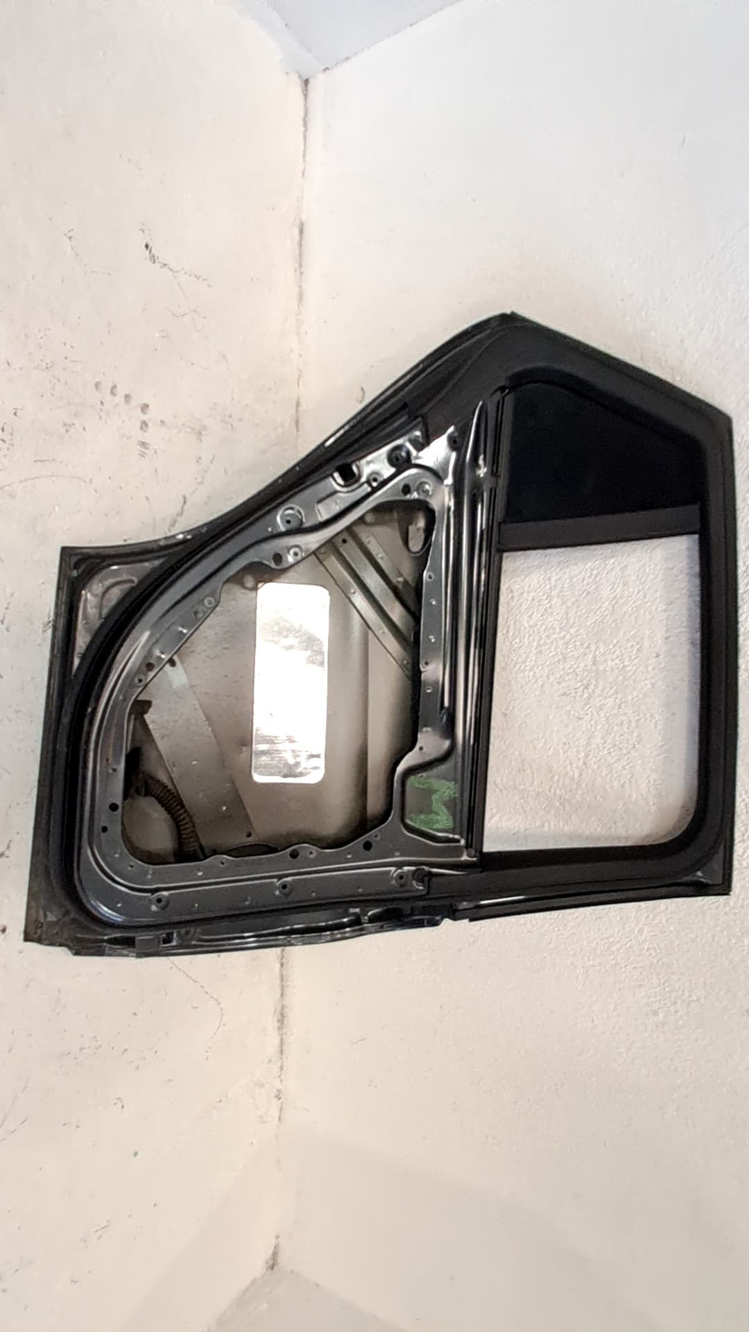 Puerta trasera izquierda MERCEDES-BENZ C-CLASS 2