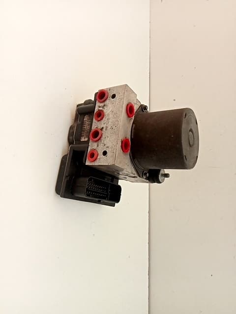 Abs AUDI A4 B7 (8EC) 4