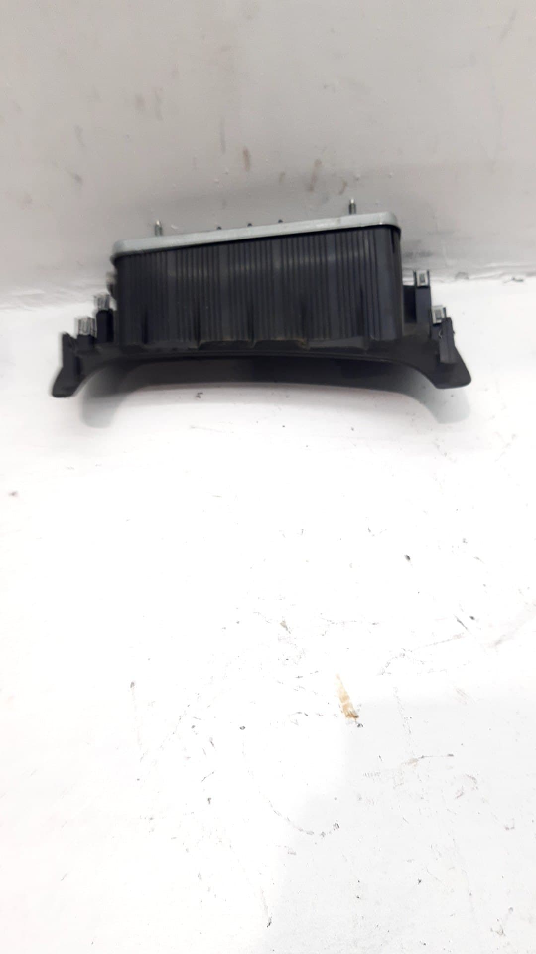Airbag delantero derecho FORD FIESTA VI VAN 3