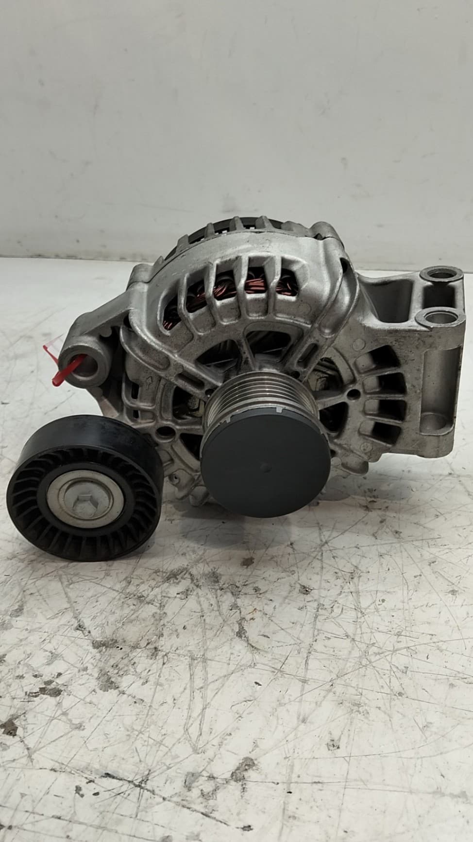 Alternador FORD FIESTA VI VAN 3