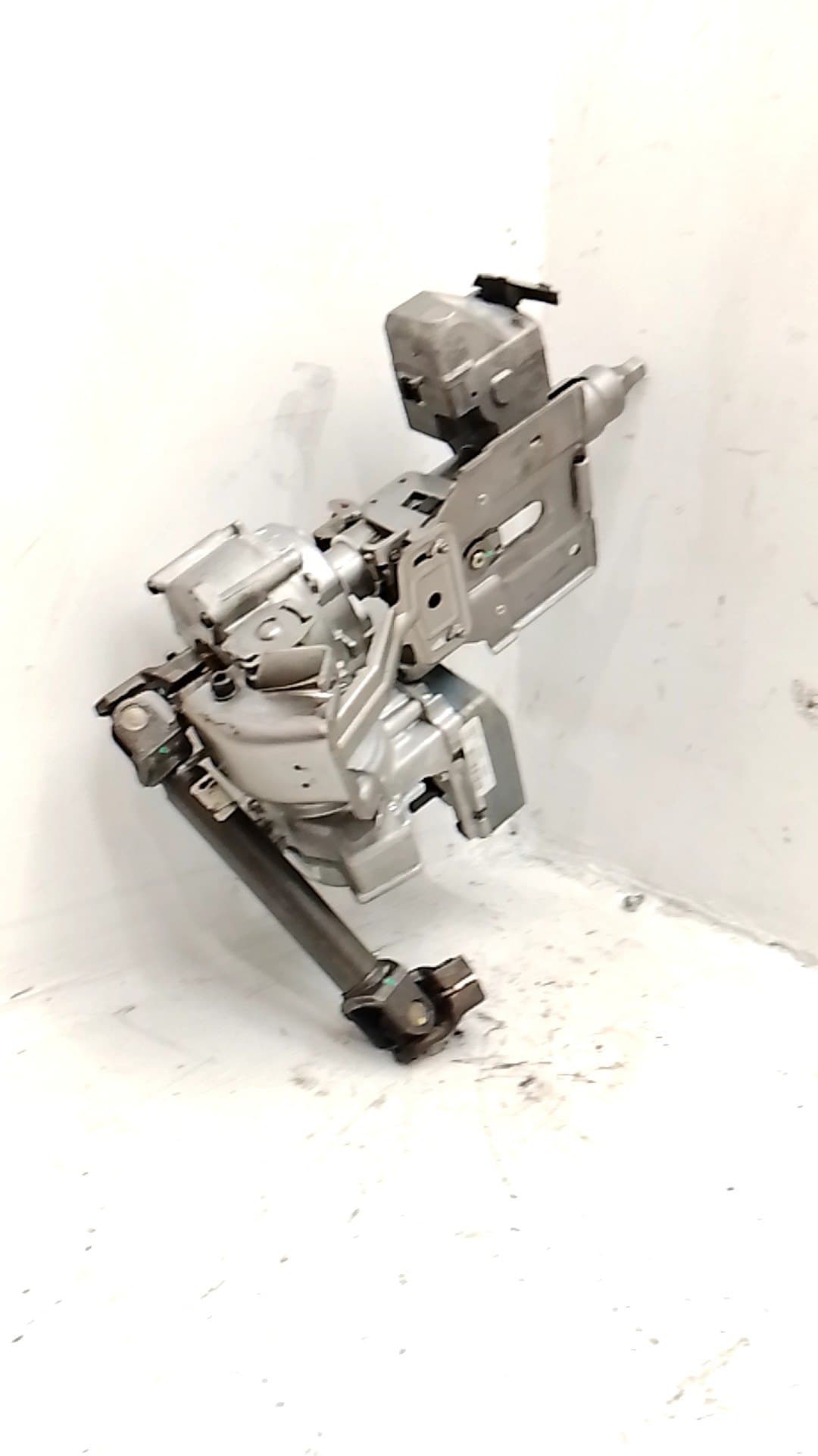 Columna direccion FORD FIESTA VI VAN 2