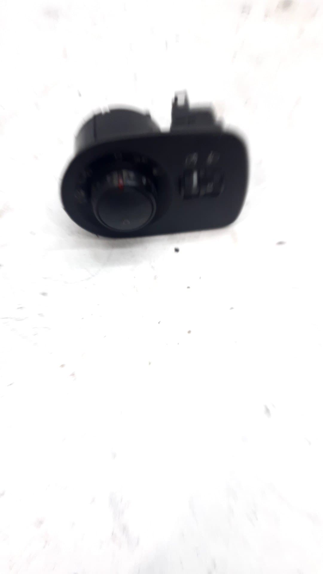 Mando luces FORD FIESTA VI VAN