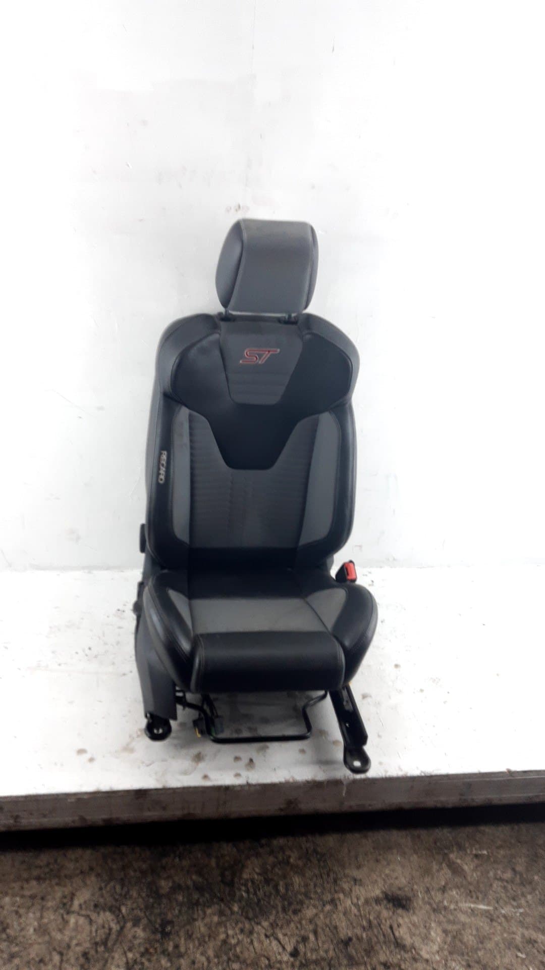 Asiento delantero derecho FORD FIESTA VI VAN