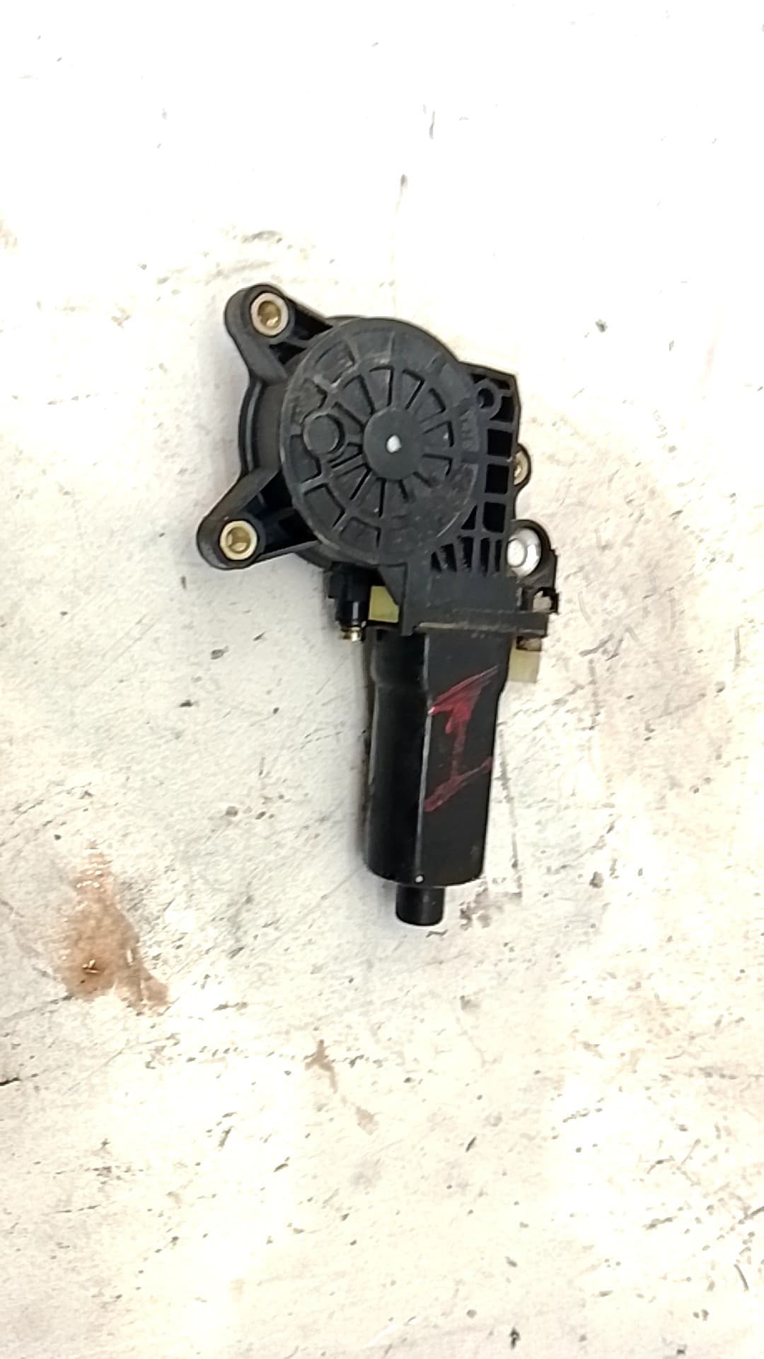 Motor elevalunas delantero izquierdo HYUNDAI ATOS (MX) 4
