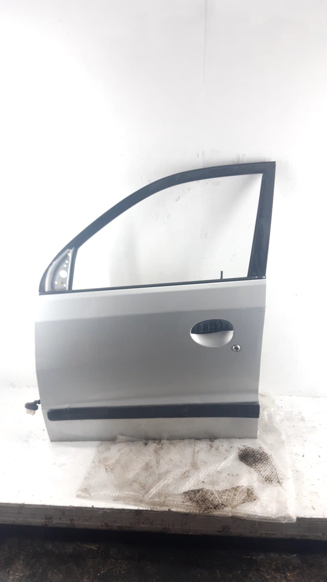 Puerta delantera izquierda HYUNDAI ATOS (MX)