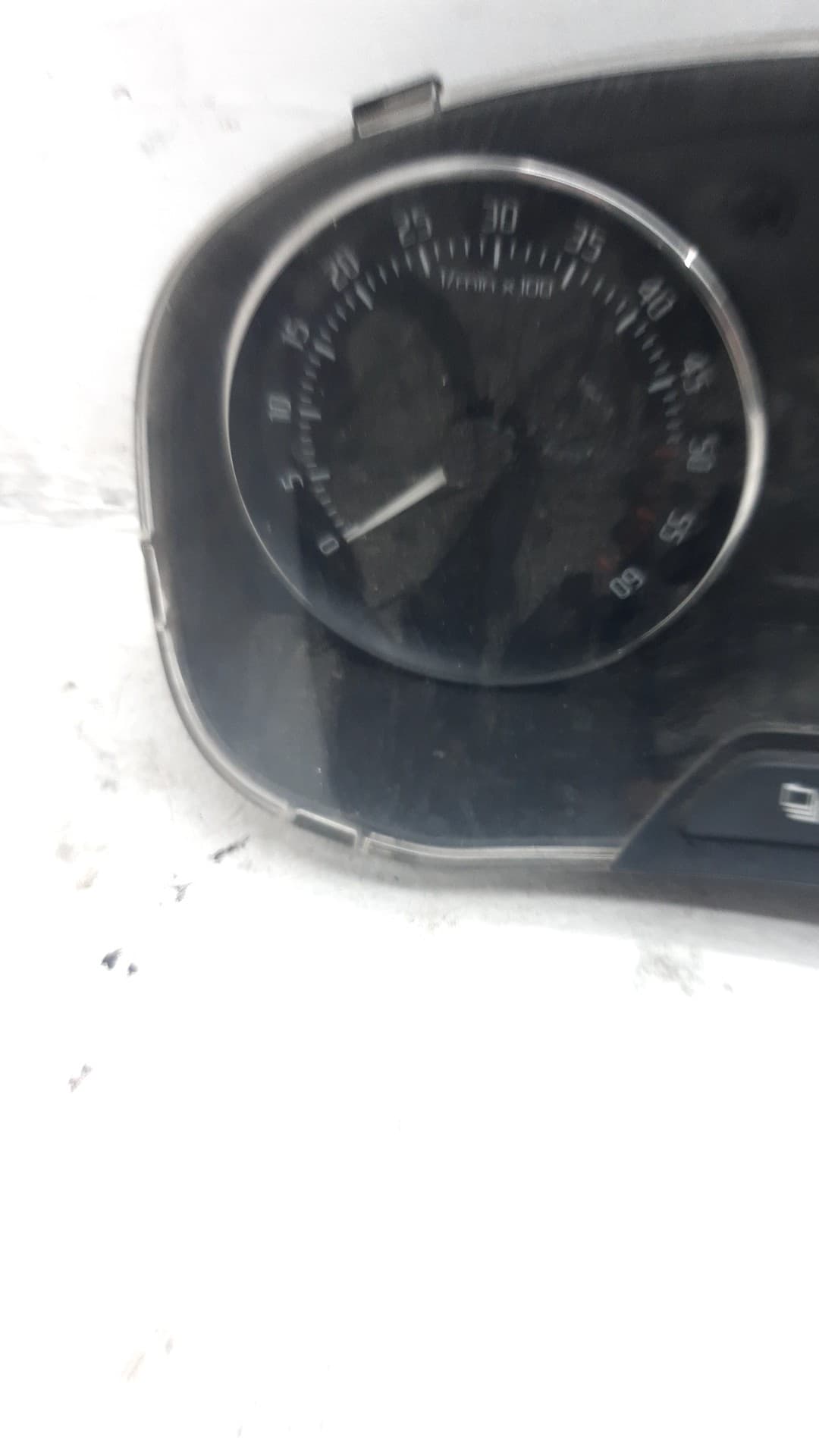 Cuadro instrumentos SKODA FABIA 4