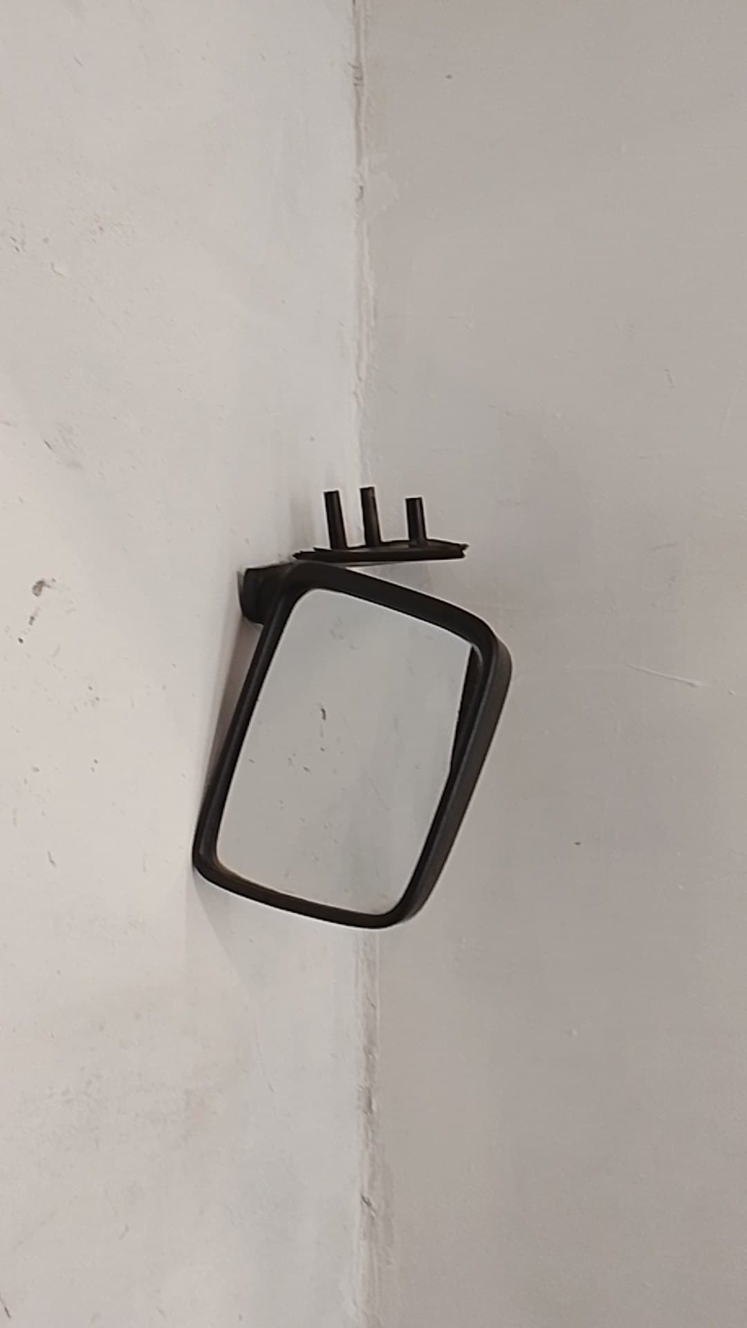 Retrovisor derecho NISSAN PICK-UP (D22)
