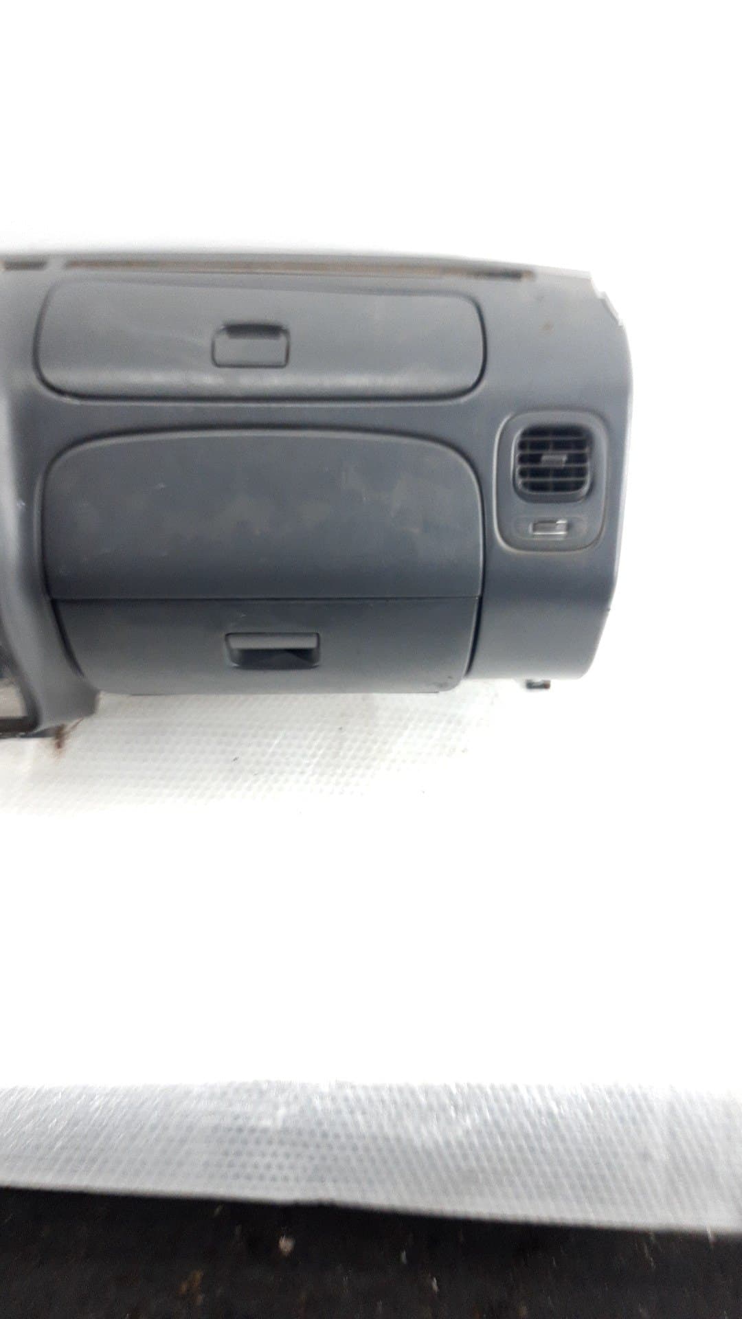 Salpicadero NISSAN PICK-UP (D22) 3