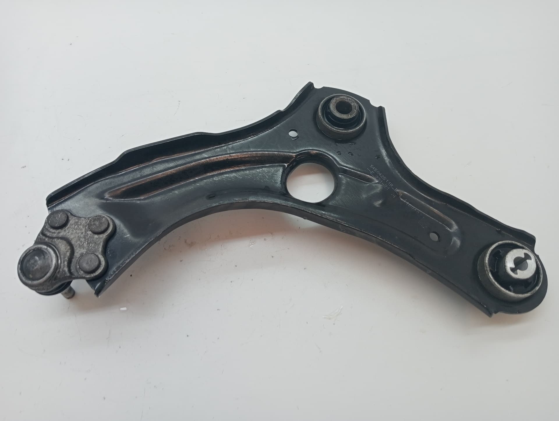Brazo suspension inferior delantero derecho RENAULT CLIO IV 2