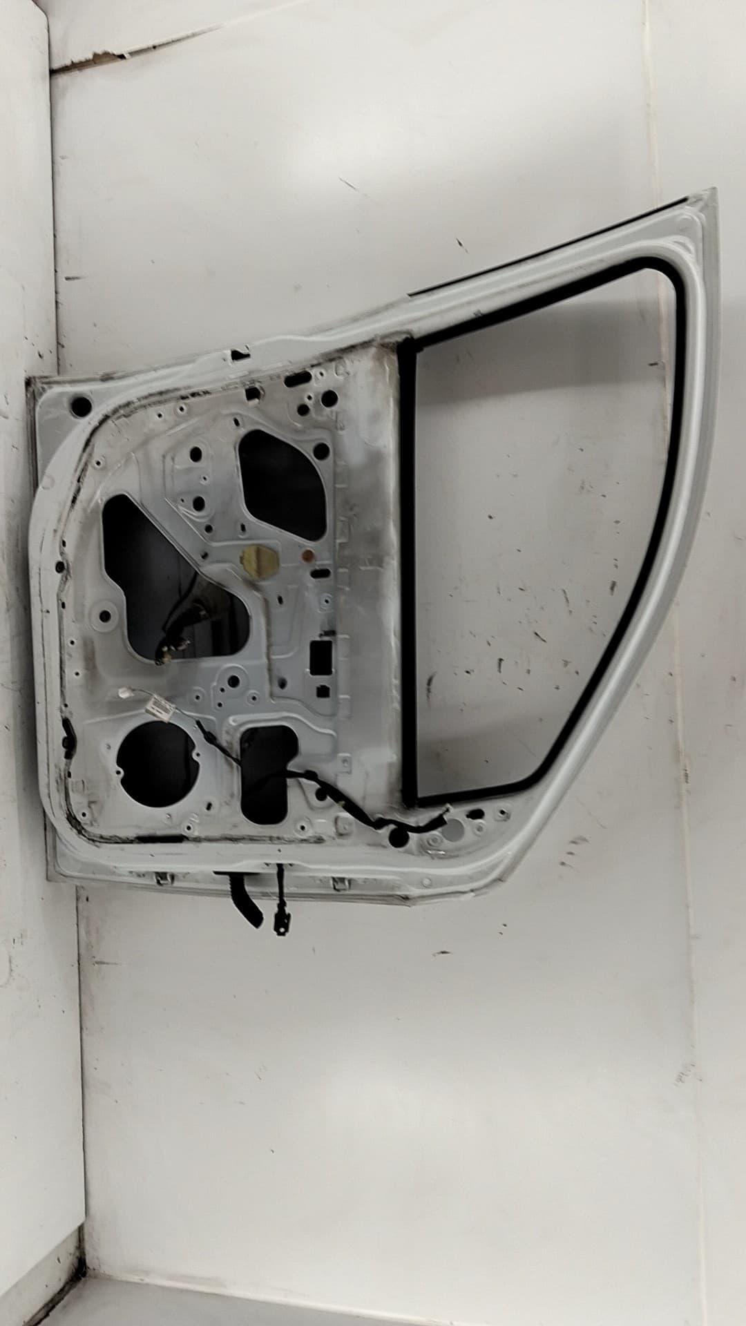 Puerta delantera izquierda DACIA LODGY 2